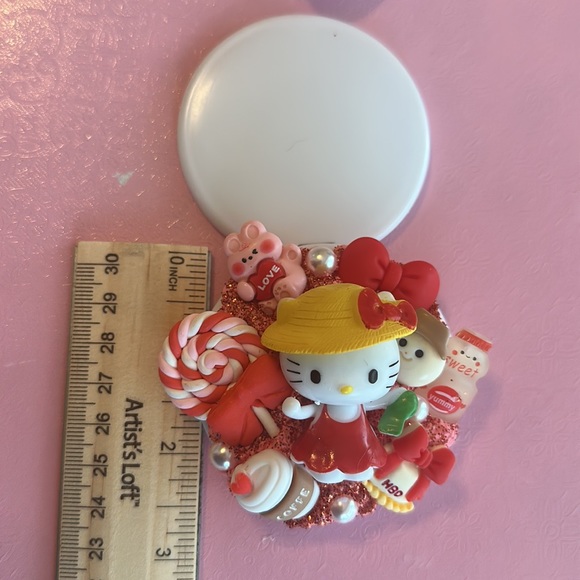 HELLO KITTY Mirror with handmade decodem inspired by new hello kitty - Picture 8 of 8